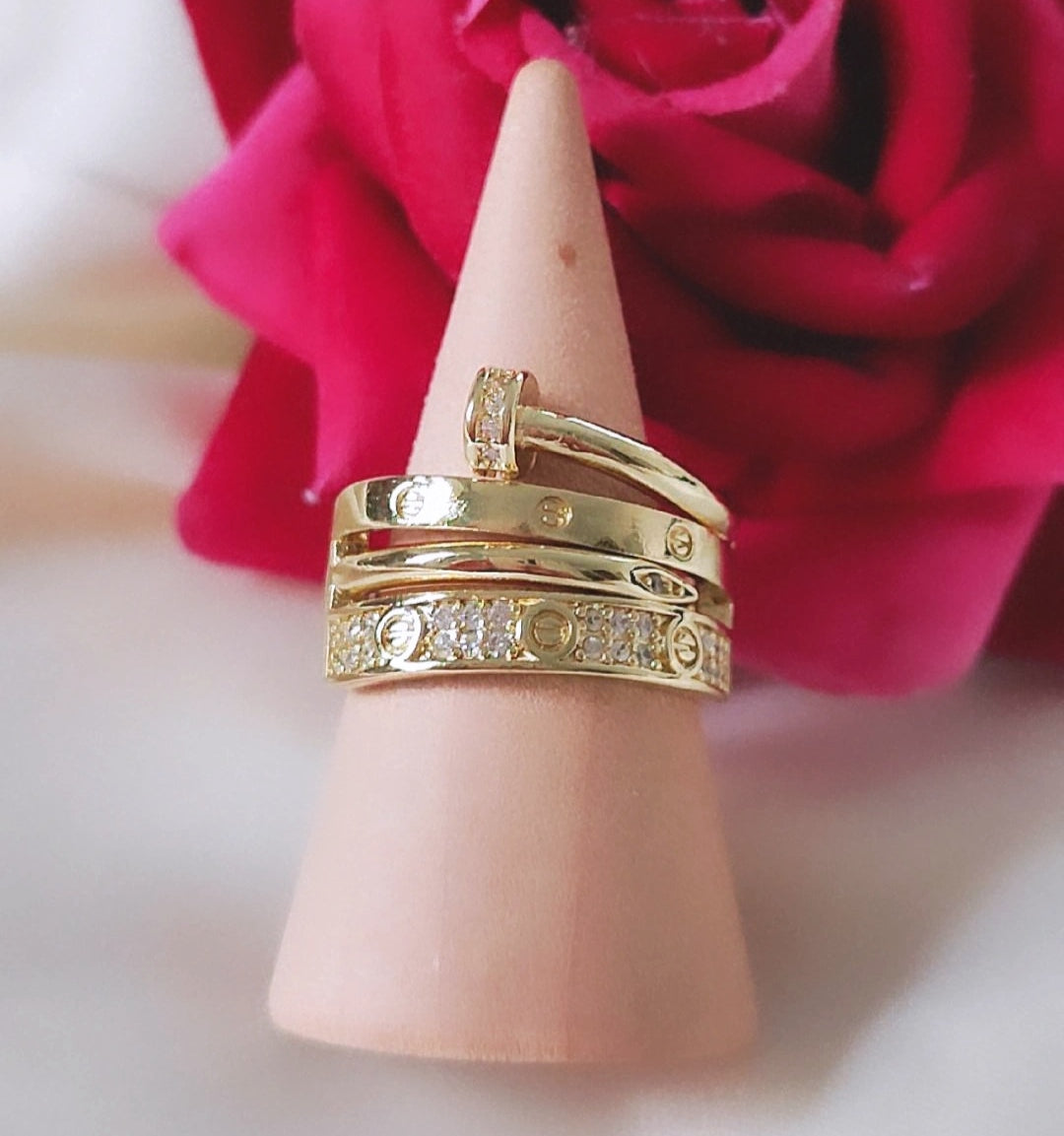 Bague multi rangs gravée et strass