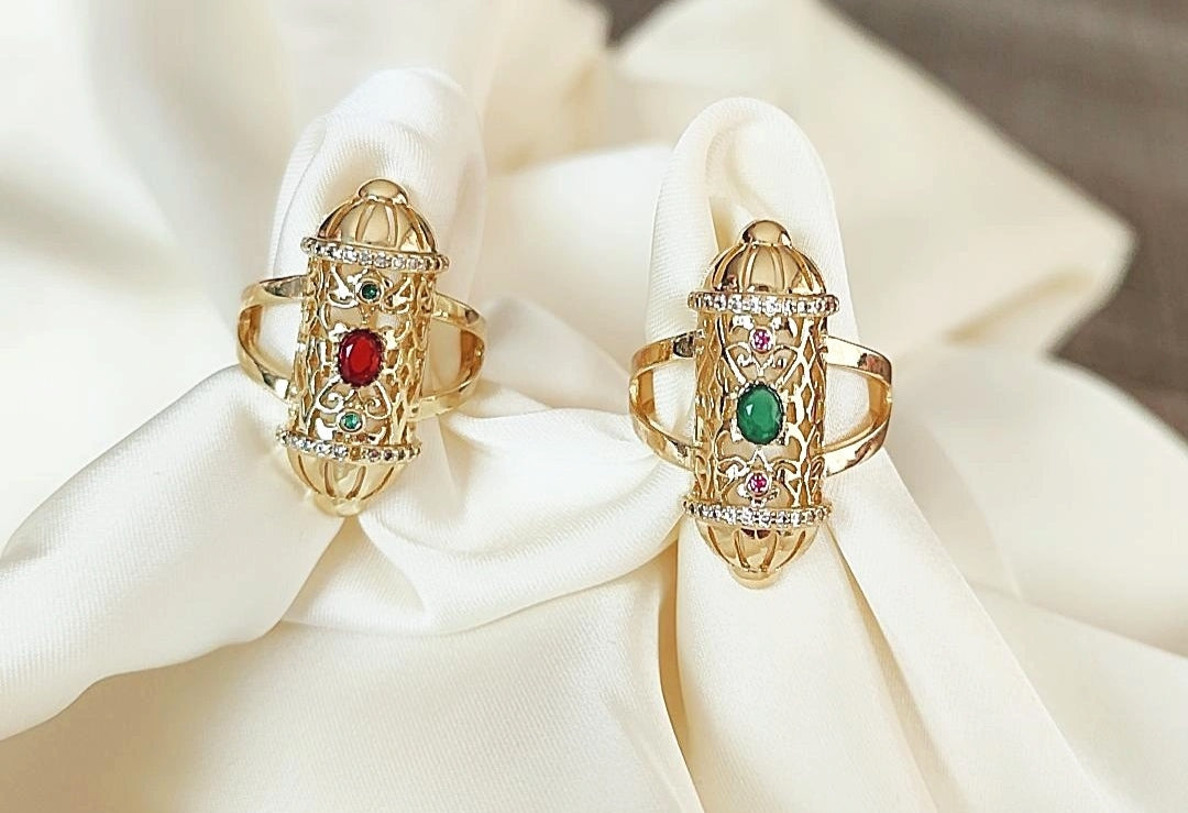 Bague avec empiècement beldi pierre verte