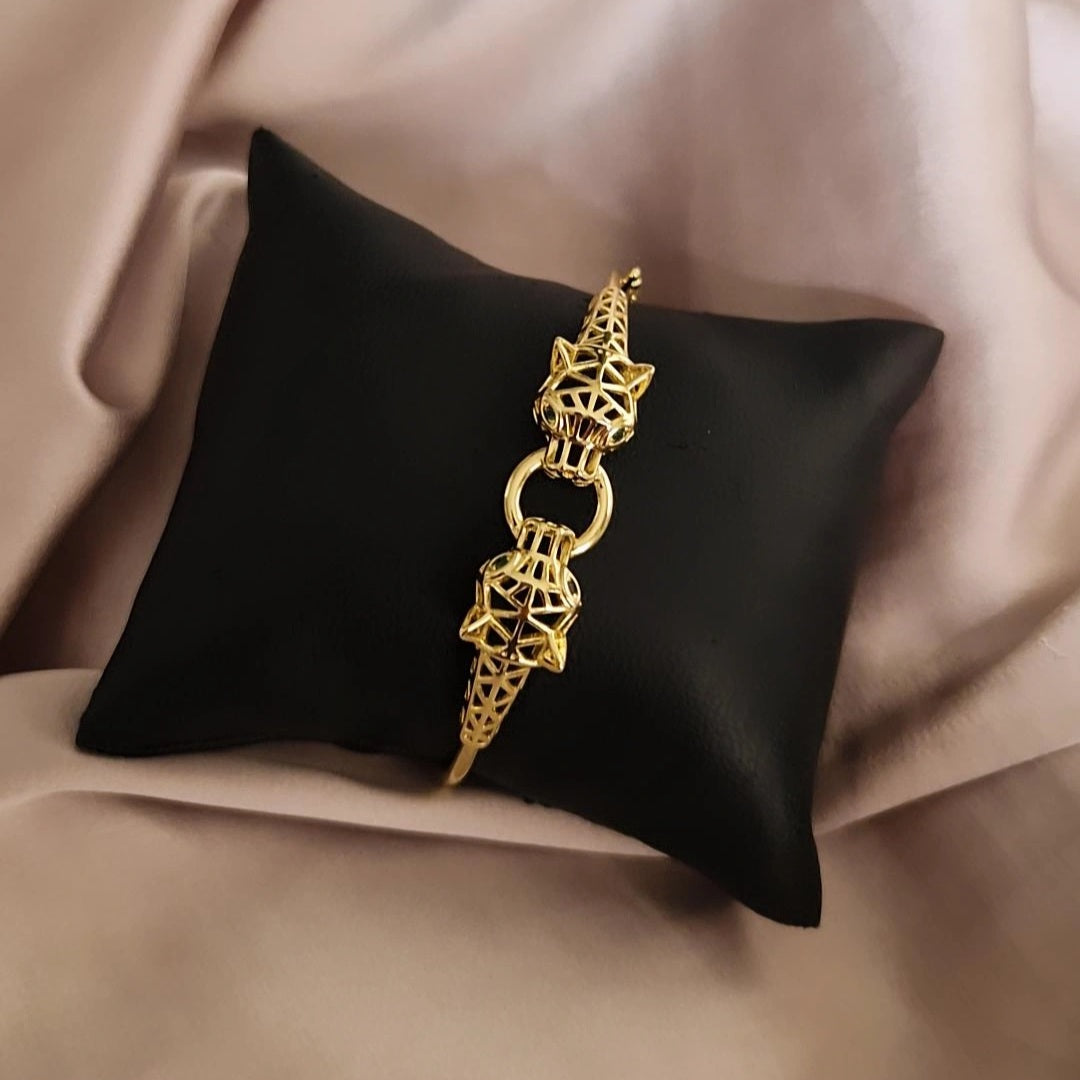 Bracelet jonc en acier inoxydable jaguars ajourés