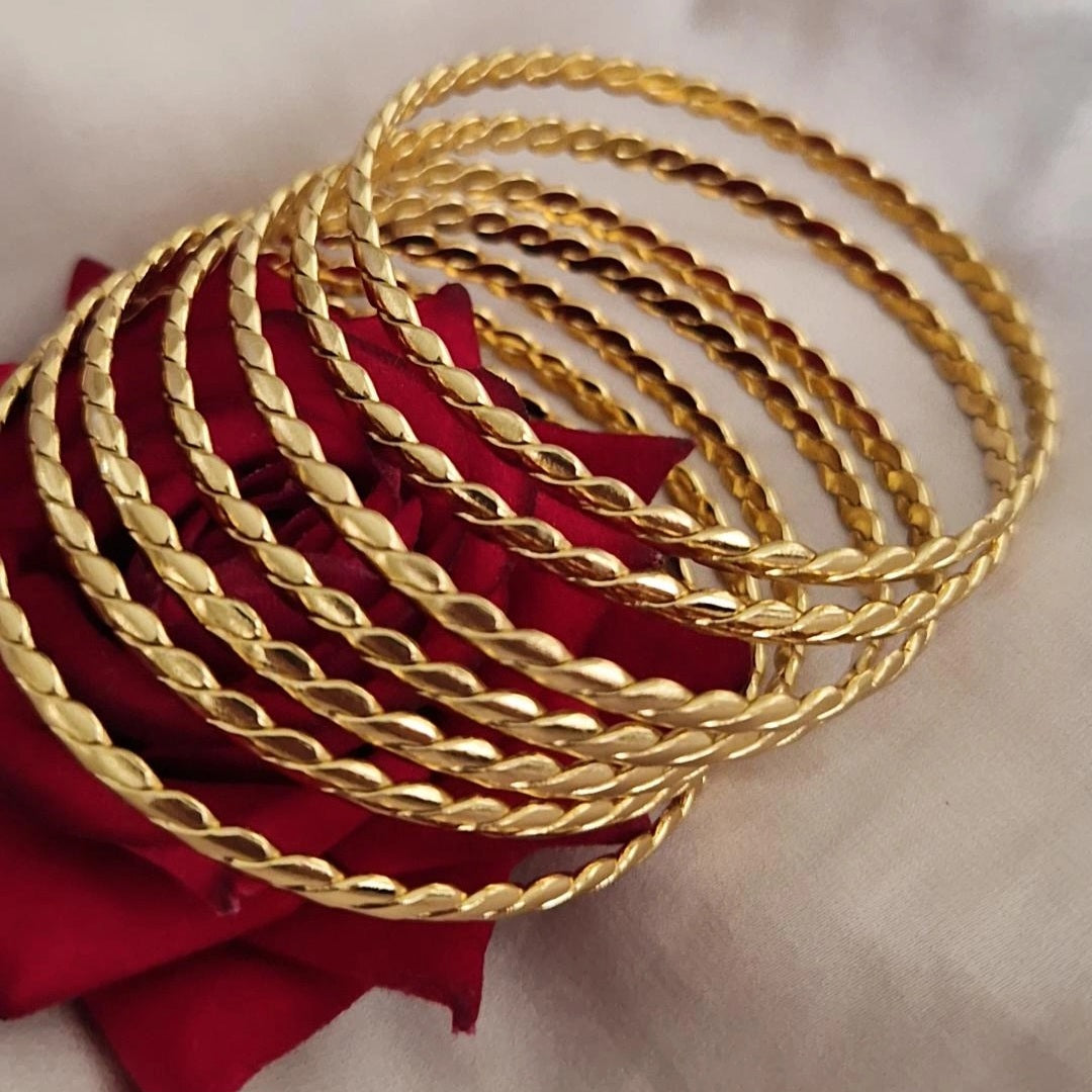 Lot de 7 Bracelets jonc en acier inoxydable effet maille