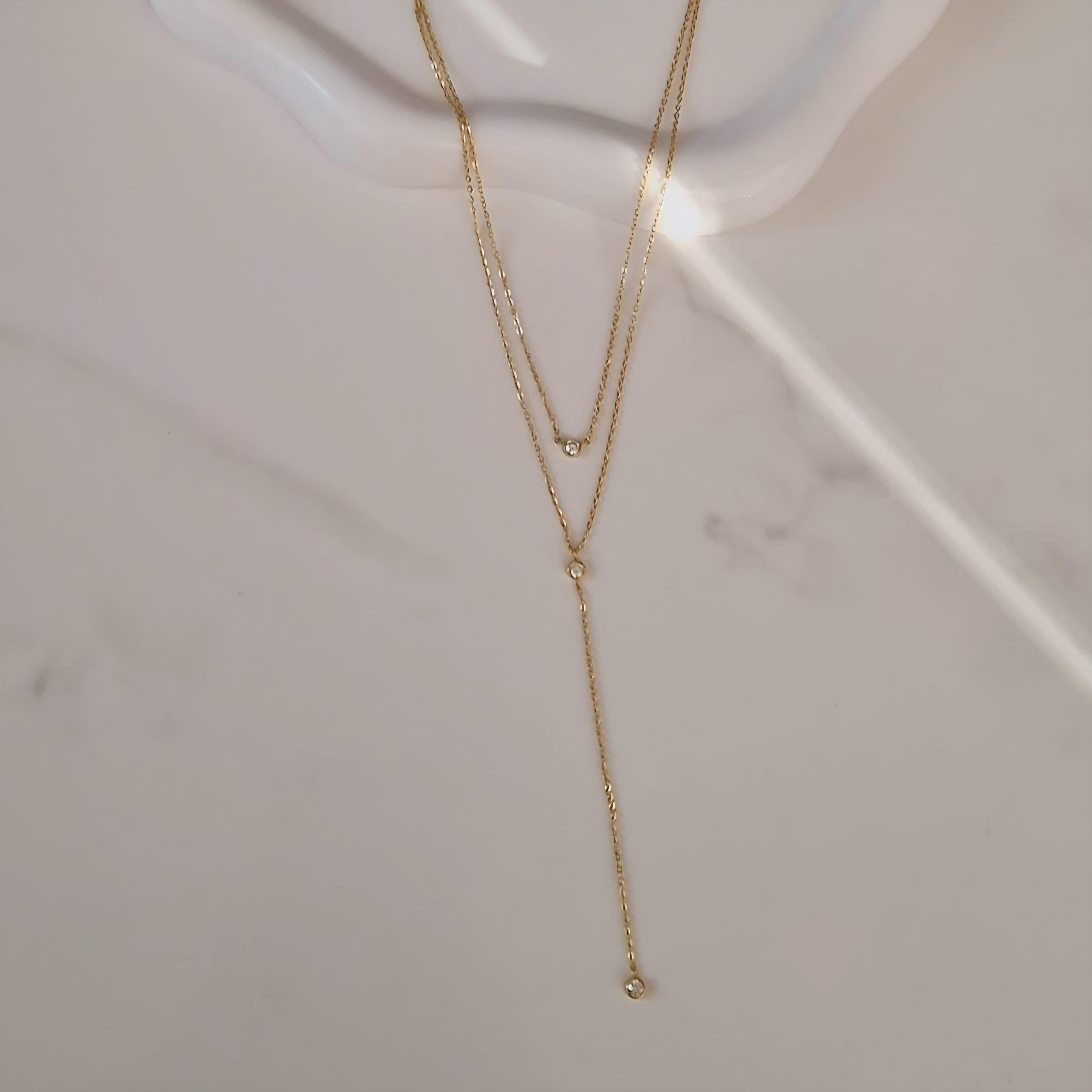 Collier en acier inoxydable en Y avec strass