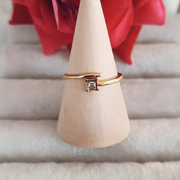 Bague ajustable en acier inoxydable enlacée et solitaire