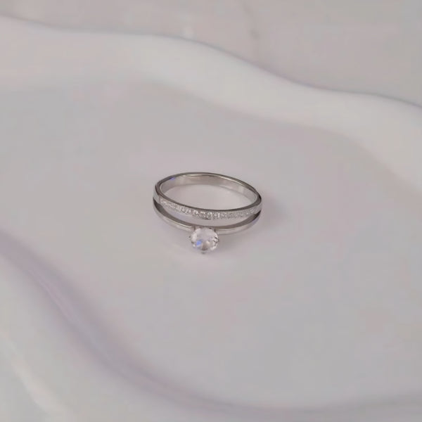Bague en acier inoxydable double rang de strass et solitaire
