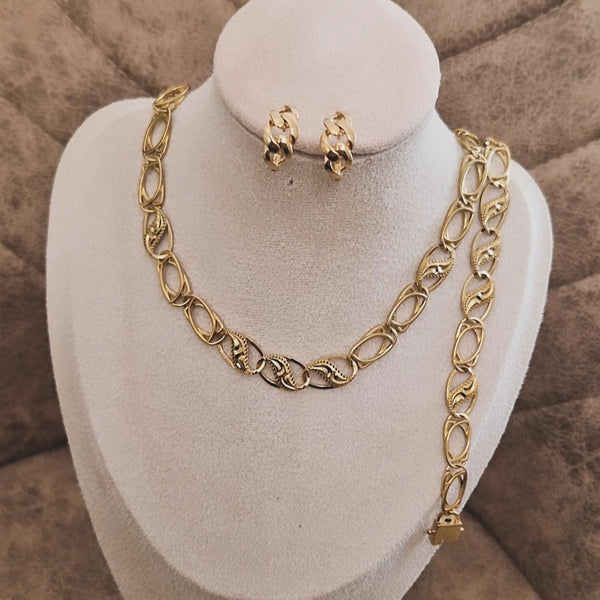 Ensemble Collier, bracelet et boucles d'oreilles en acier inoxydable ajourés et gravures vintage