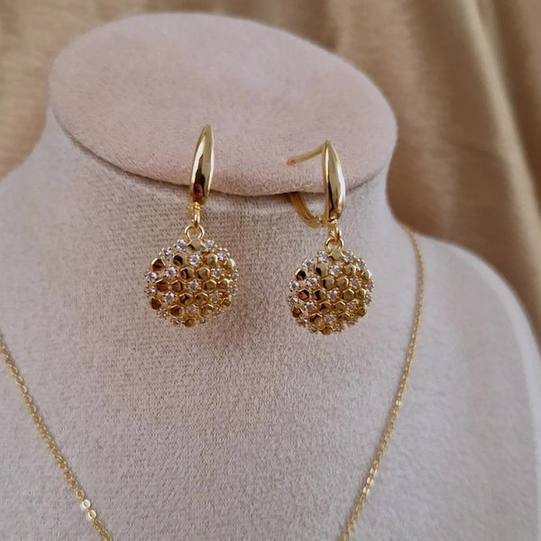 Ensemble Collier + boucles d'oreilles assorties en acier inoxydable multi strass