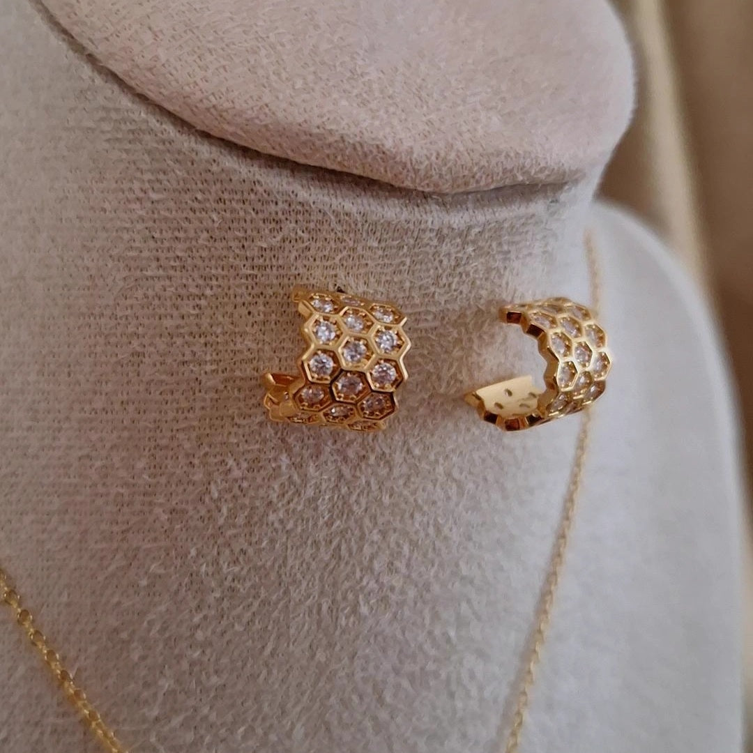 Ensemble Collier + boucles d'oreilles assorties en acier inoxydable multi strass