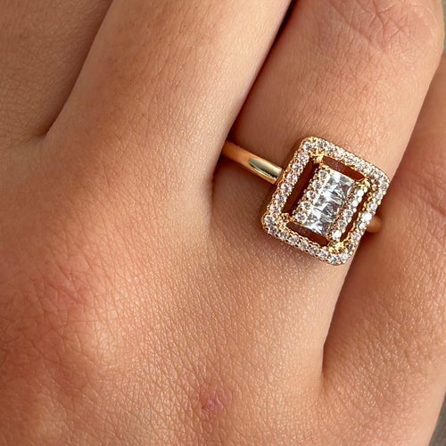 Bague en acier inoxydable solitaire carré et strass
